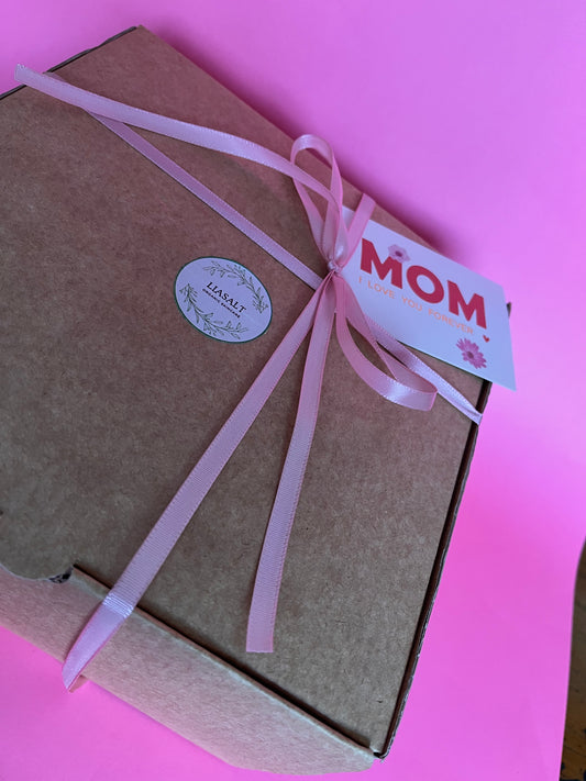 gift  package ( free delivery in Amman )